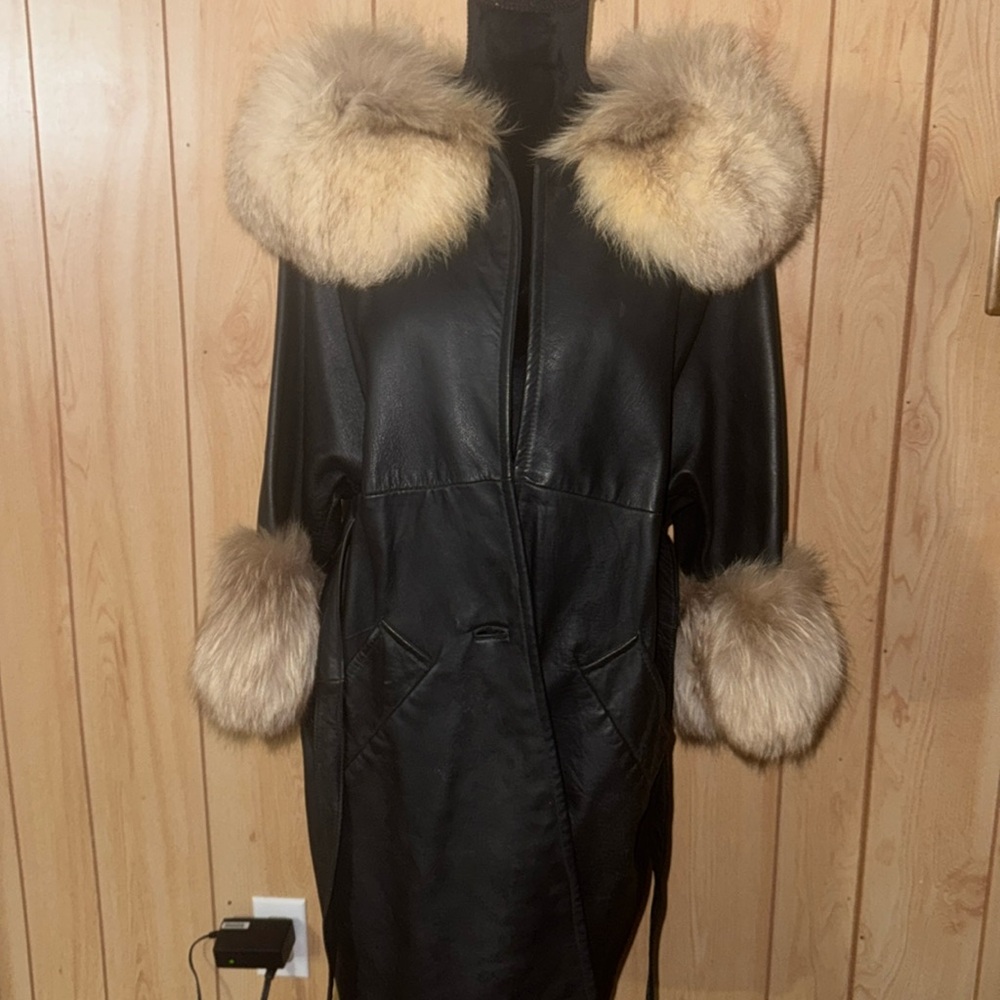 Vintage Fur Collar & Fur wrist Leather Coat